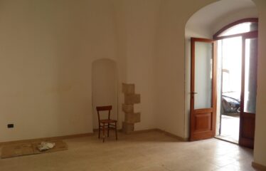 Locale Uso Ufficio – Rif. LU0010