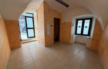 Locale commerciale – VL05710